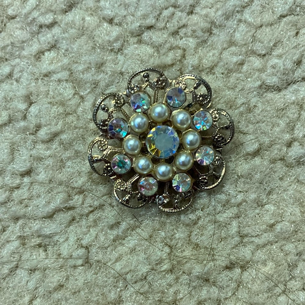 Vintage multicolor crystals with Pearls